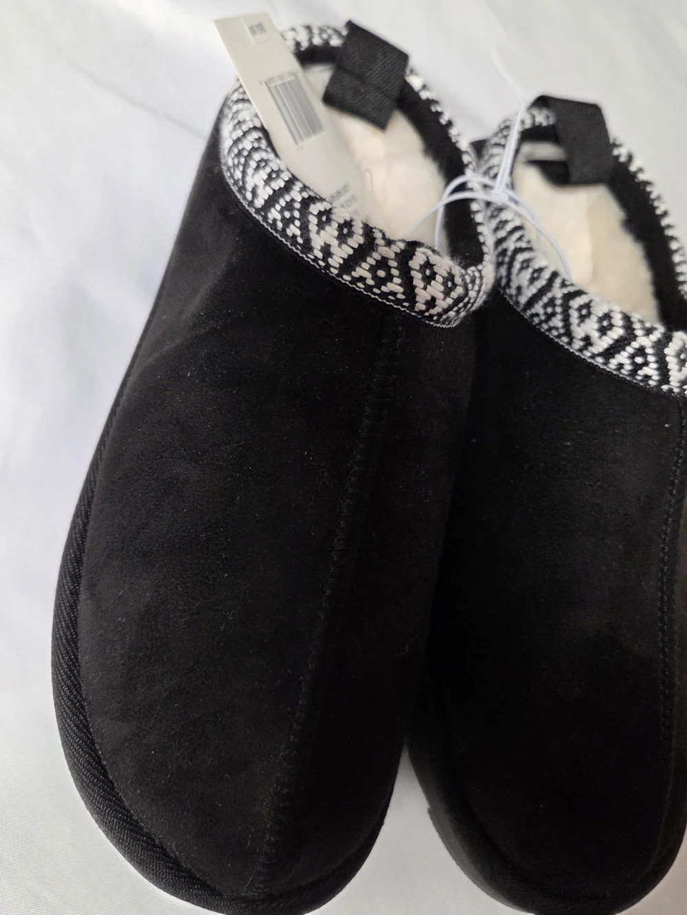Mia Girl‎ Black Slippers Size 4